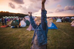 リズム音痴の原因は、遺伝的なものや音楽的な経験の不足