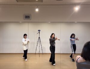 行のダンスを探している人は「アパトゥ」も要チェック